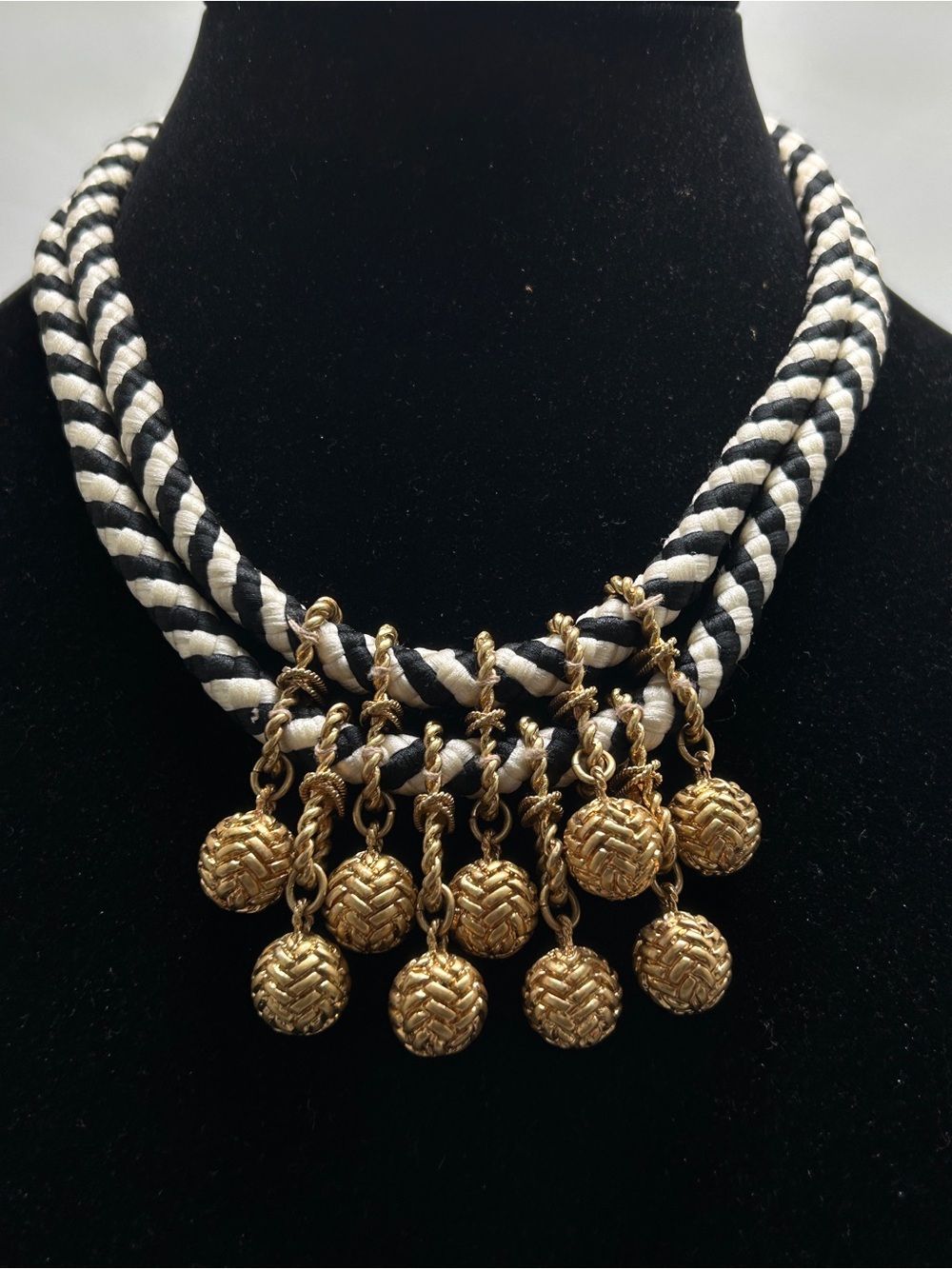 Stella & Dot, Kalani Black & White Rope Necklace, Textured Gold Drops